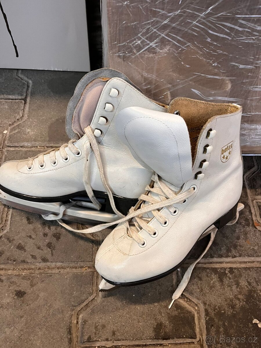 Dívčí lední brusle BOTAS - 13