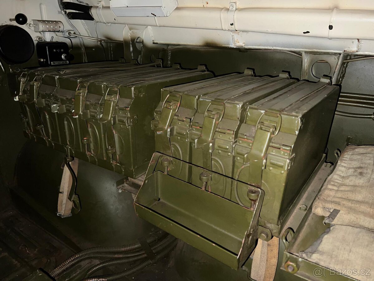 BRDM pouze 892 km - 13