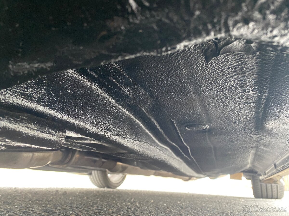 Subaru Impreza WRX - 13