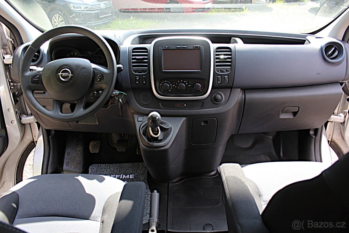 Opel Vivaro - 13