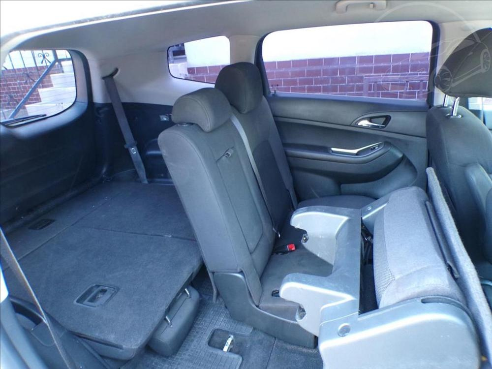 Chevrolet Orlando 2,0 CDTi 7.MÍST,TAŽ.ZAŘ. - 13