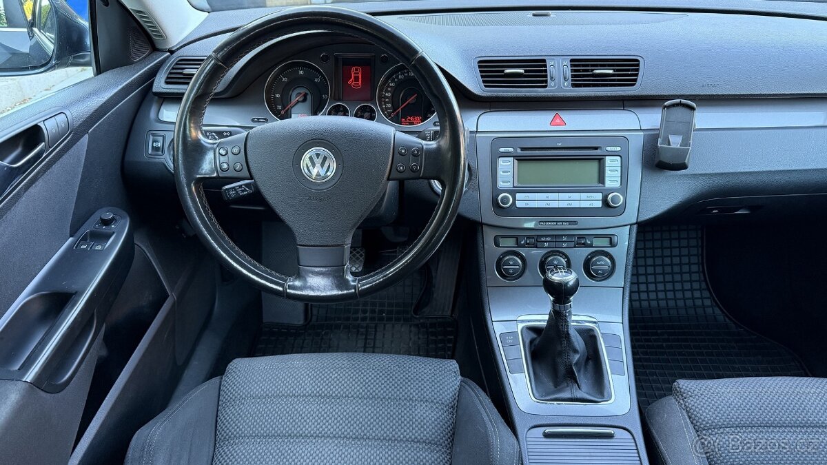 VW Passat 1.9TDI 77kW – možnost splátek - 13