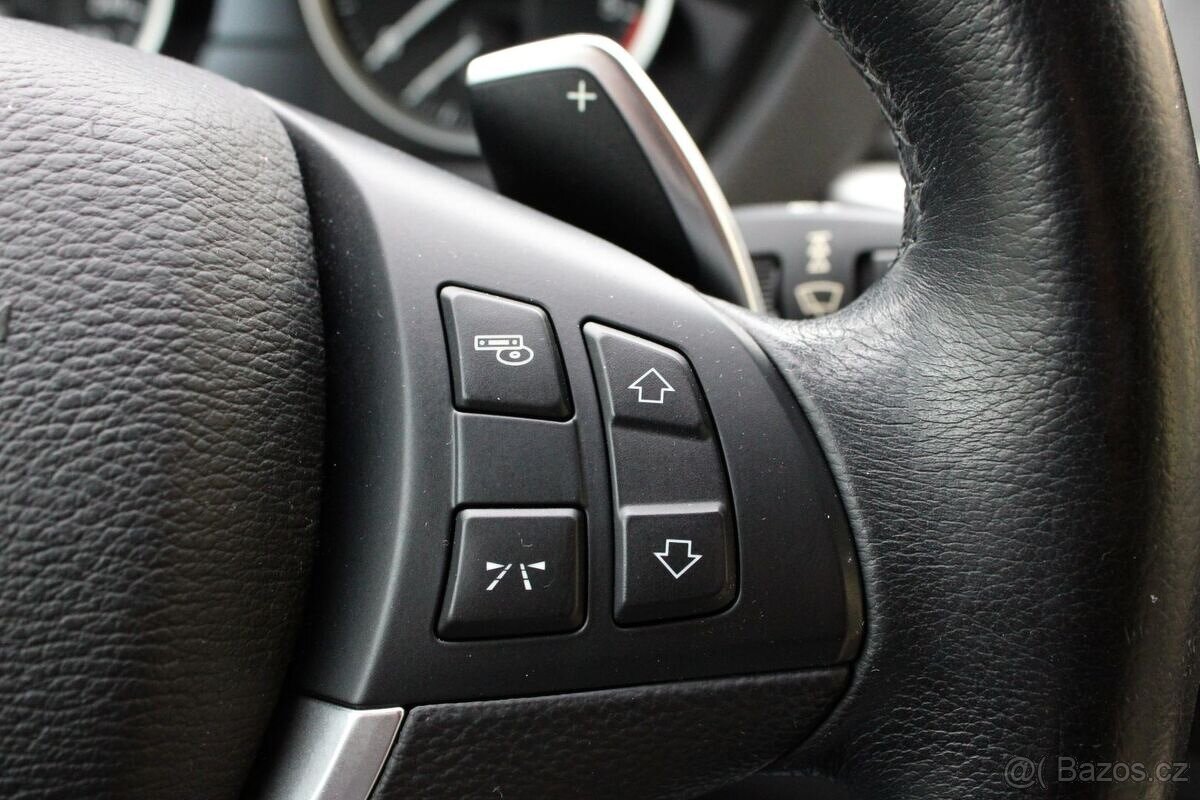 BMW E71 X6 xDrive40d, rok výroby 2013 - 13