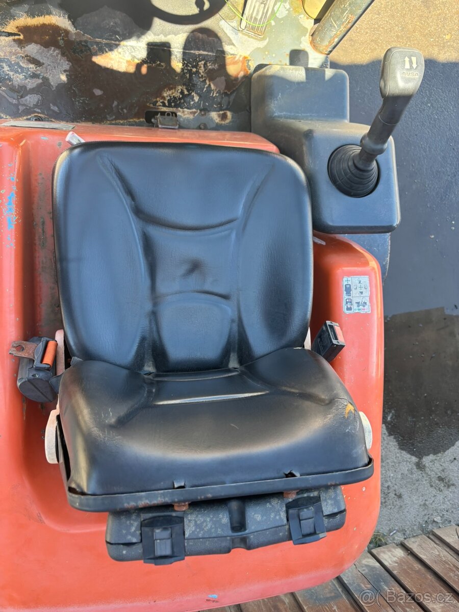 Kolový dumper Ausa D150 AHG - 13