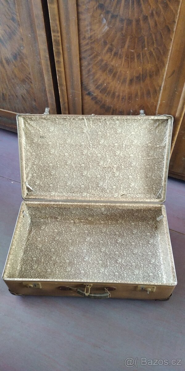 Kufry, retro, staré - 13