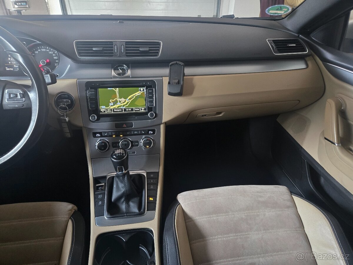 Volkswagen Passat CC 2,0TDi 130kW, BMT, DVD, TV, Kůže - 13