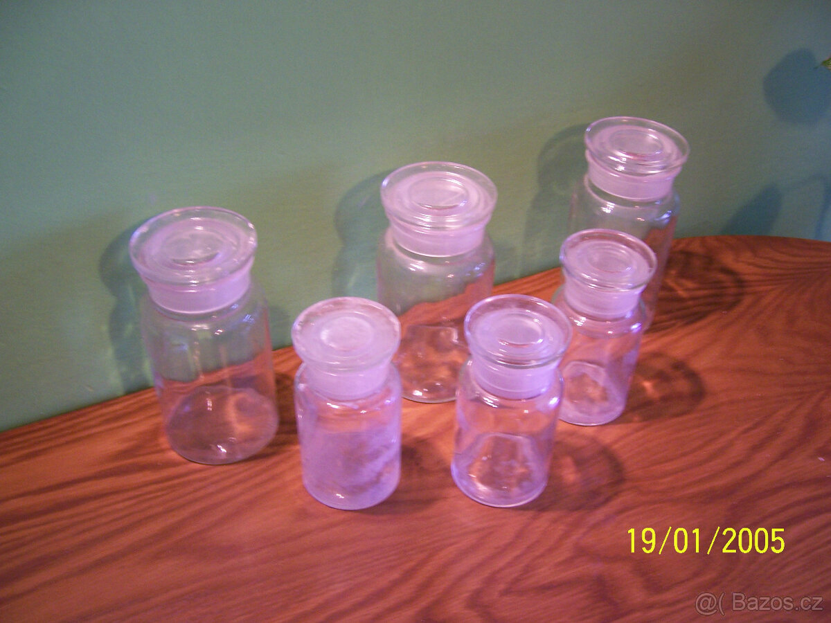 Prodám soubor lékarenských lahví - 13