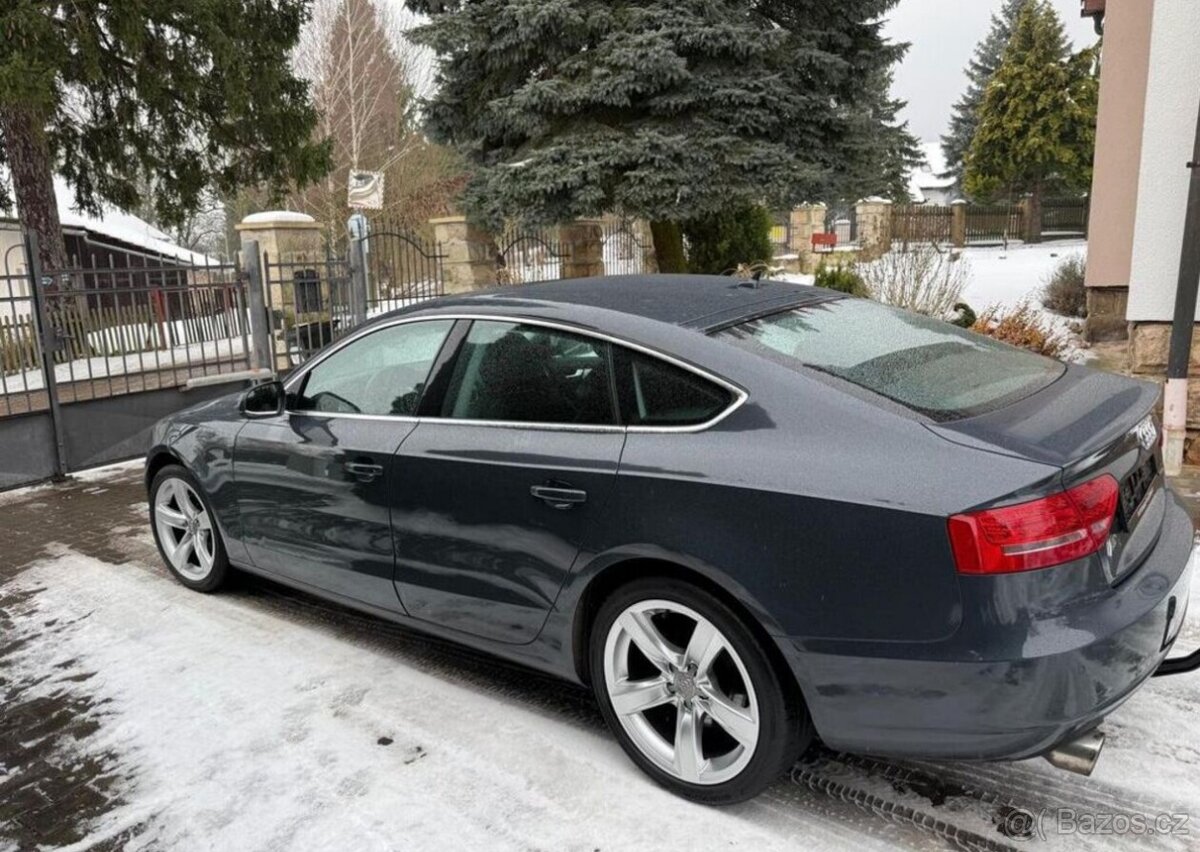 Audi A5 2,0TFSi/155kw qauttro serviska benzín - 13