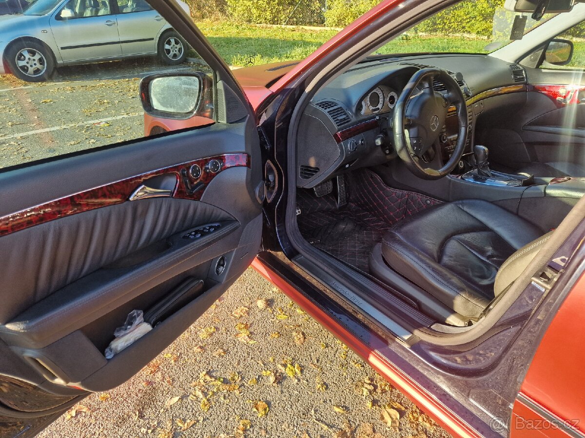 Mercedes E500 - 13