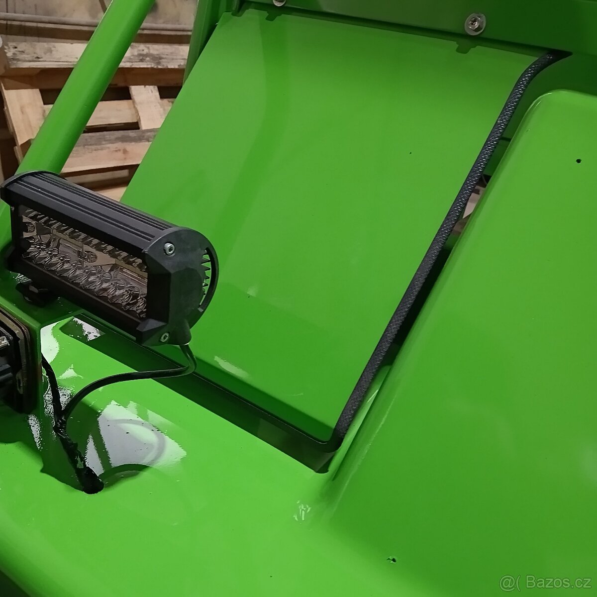 Kawasaki Mule 620 - 13