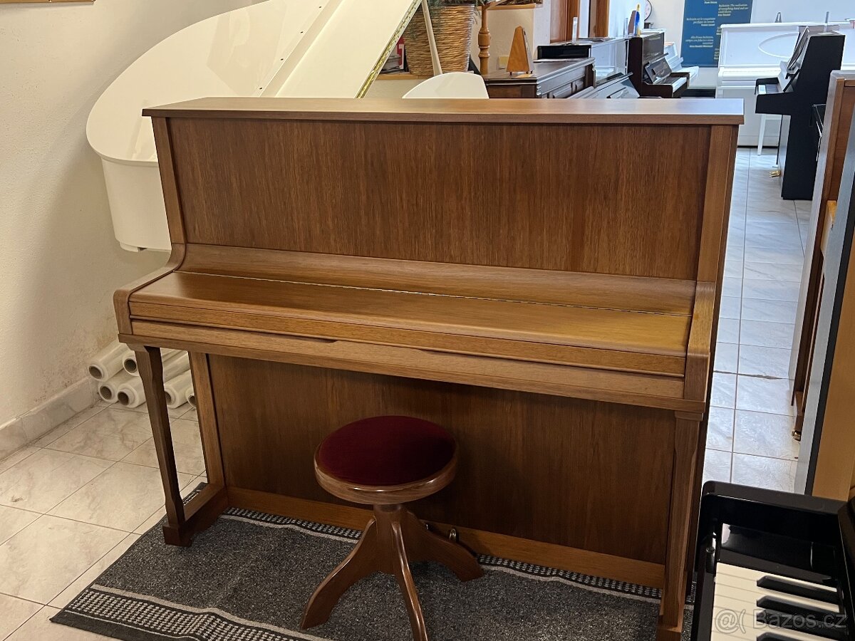 České piano Klug &Sperl C-120 se zárukou 5 let, doprava. - 13