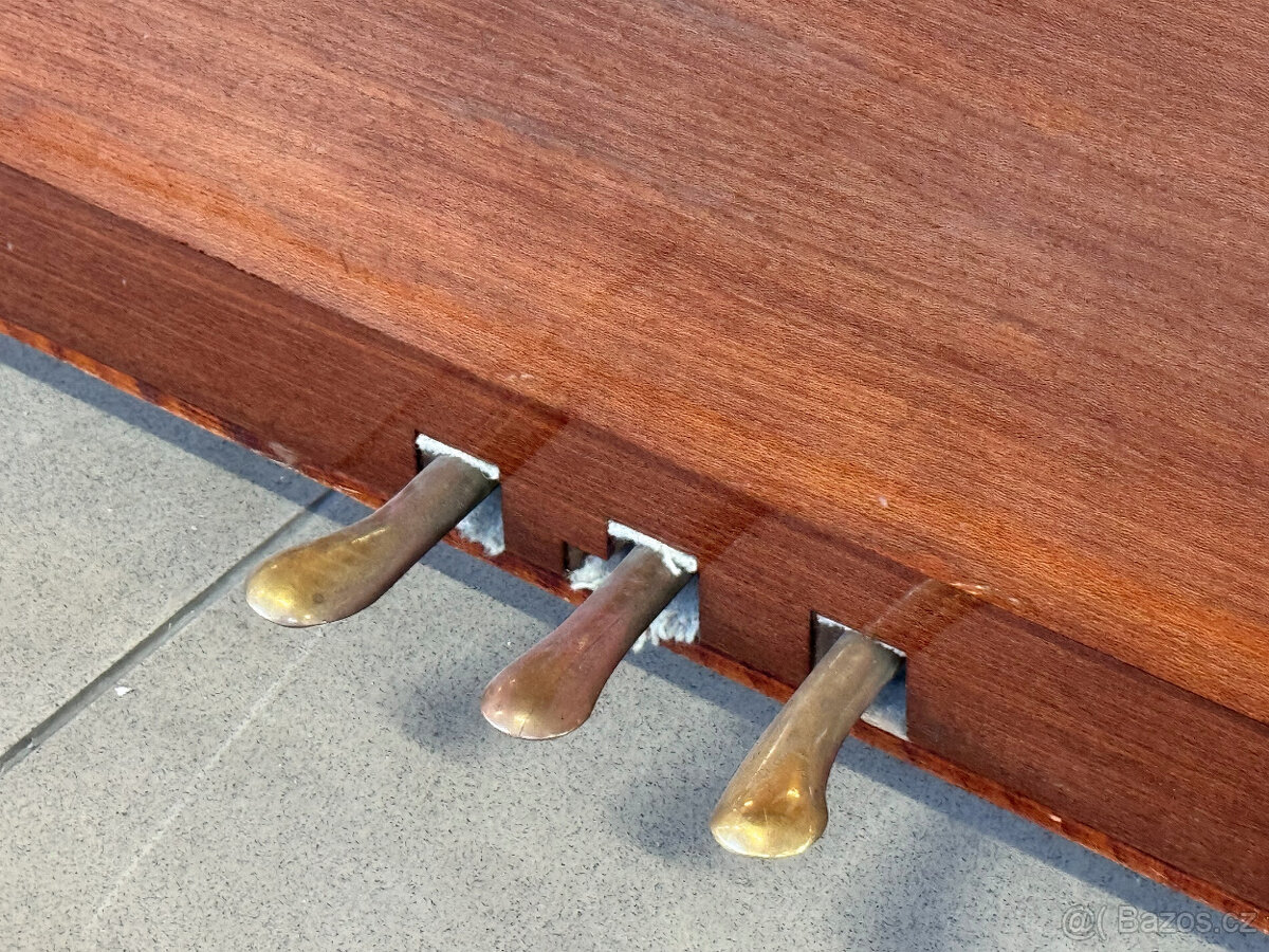 Dvakrát klavír- piano po servisu - 13