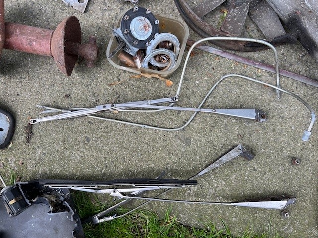 Škoda 1000MB - náhradní díly - 13