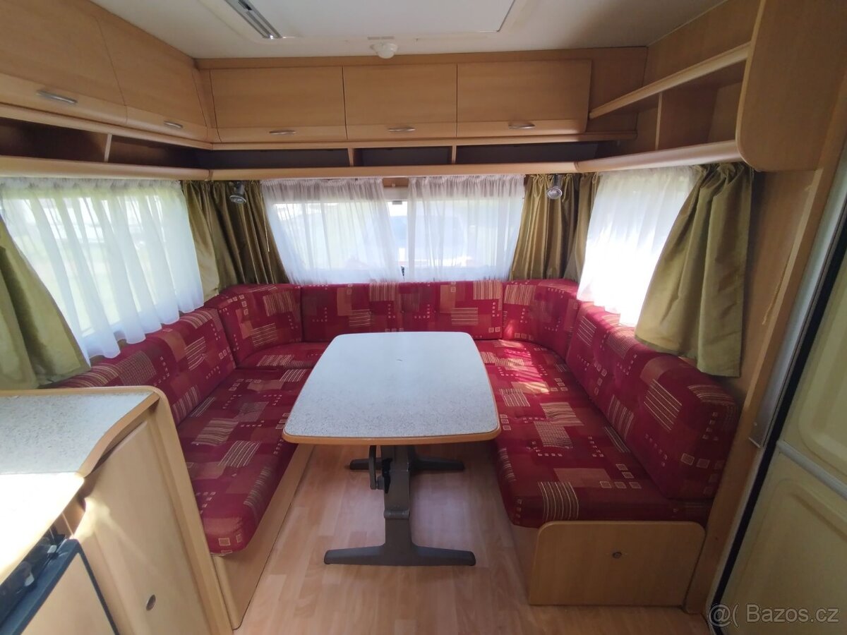 DETHLEFFS pro 4.Fr.postel. Mover+bat. Sprcha. 100km/h - 13