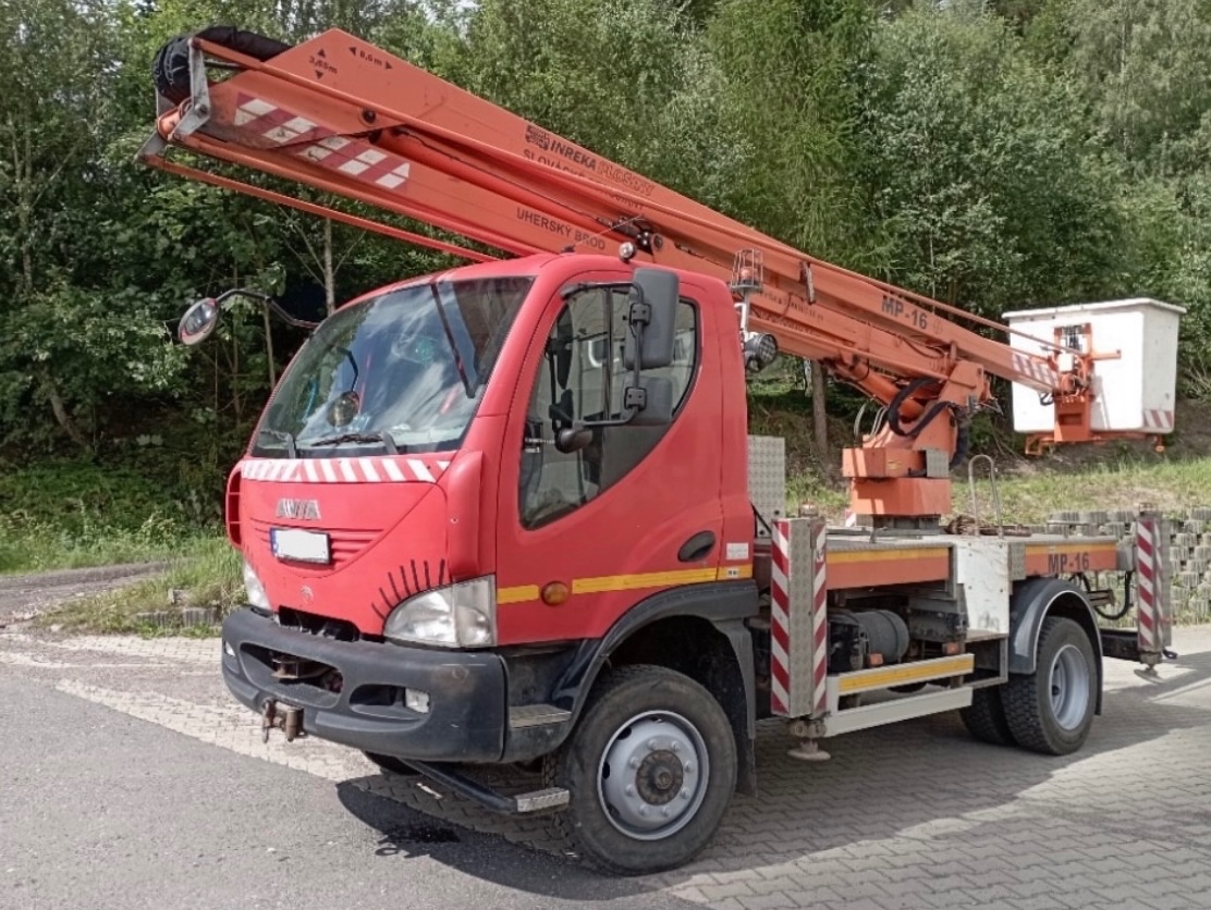 Avia D120 - montážní plošina - 13