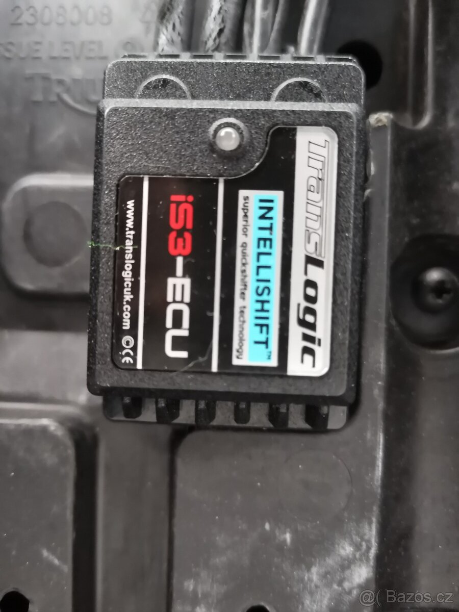 Triumph Street triple - 13