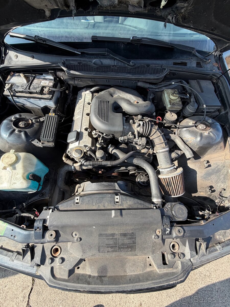 BMW E36 compact - 13