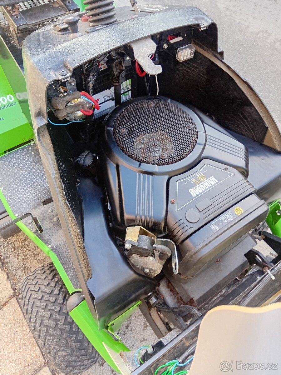 Prodám zahradní traktor Etesia 100 Hydro Evolution - 13