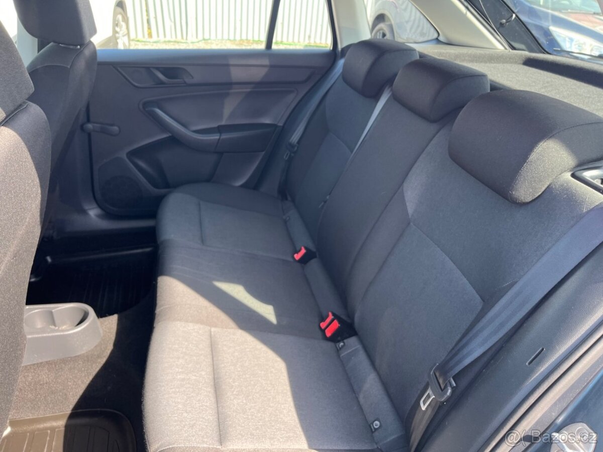 ŠKODA RAPID 1,2TSi SPACEBACK TAŽNÉ ZAŘÍZENÍ. - 13