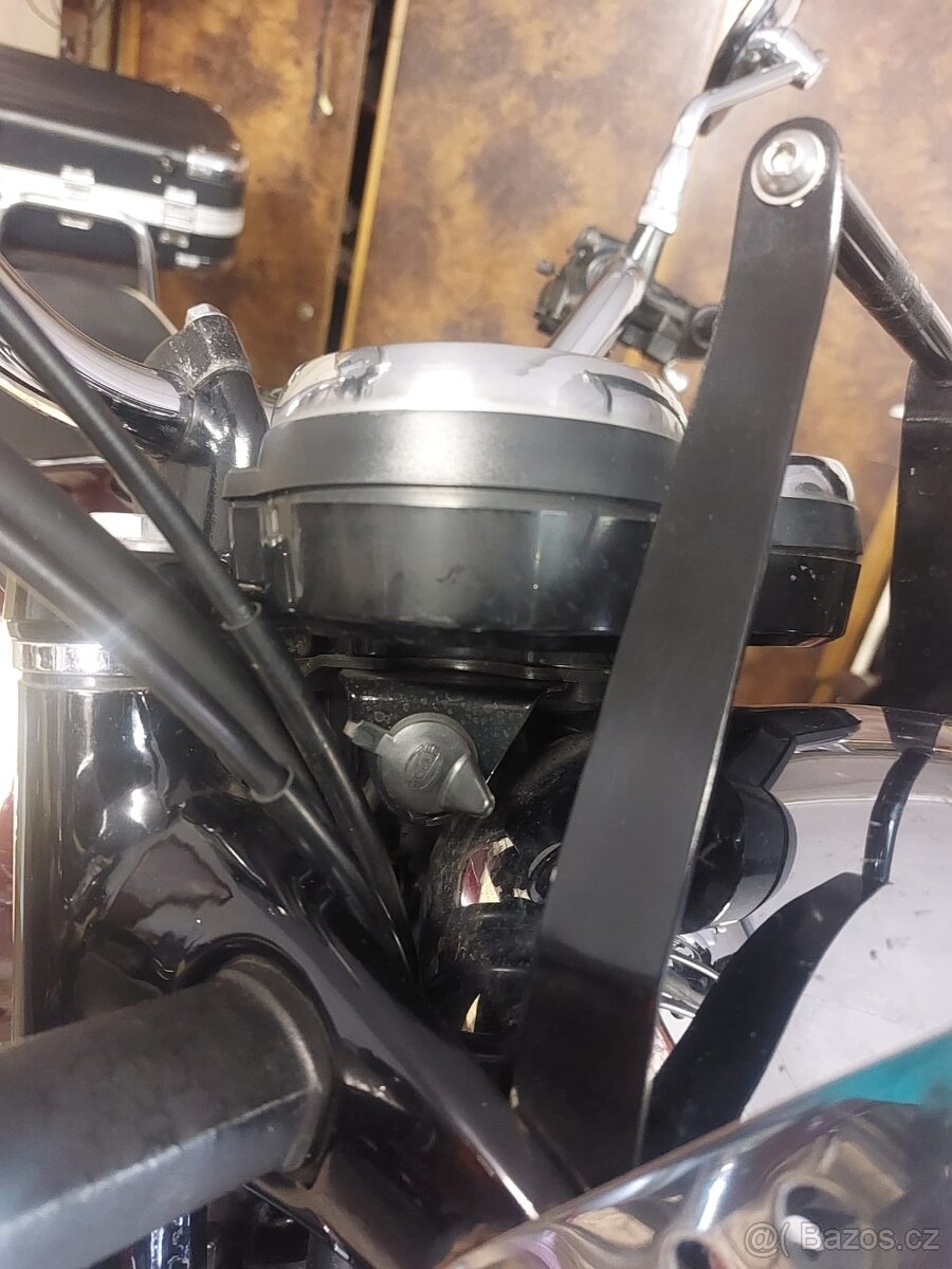 Kawasaki W650 - 13