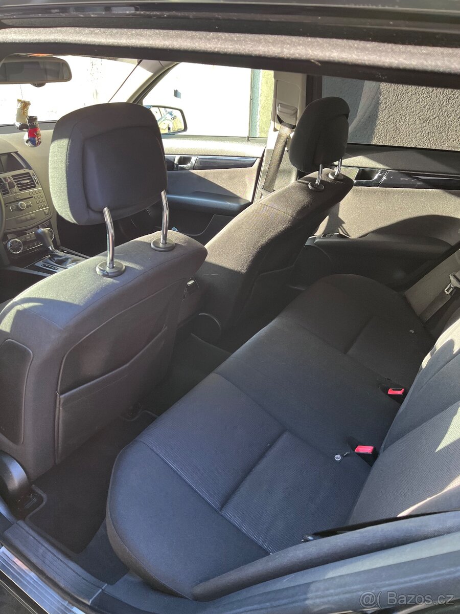 Mercedes Benz C (W204) - 13