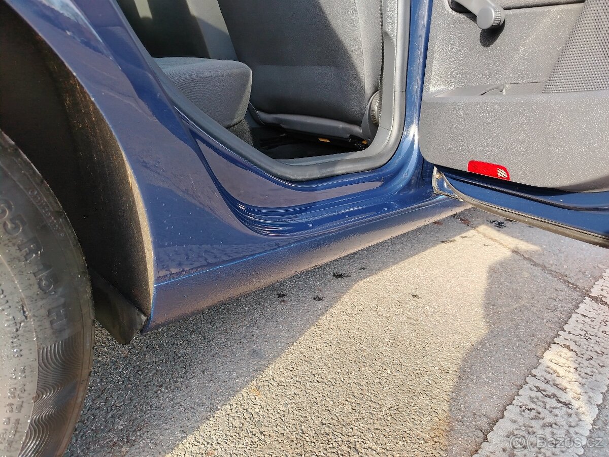 Prodám Volkswagen Golf 5 po servise, STK, v pěkném stavu - 13