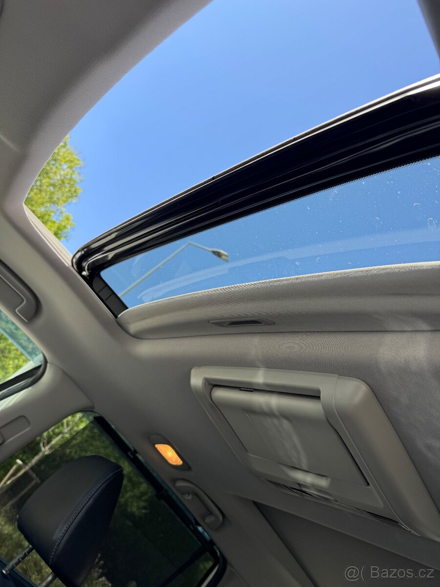 Honda Pilot Elite AWD - 13