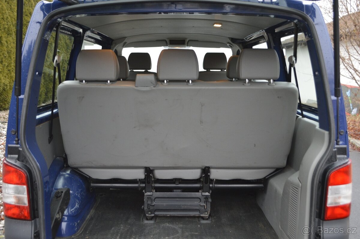VW T5 Transporter 2.0 Tdi 75kw 8 míst - 13