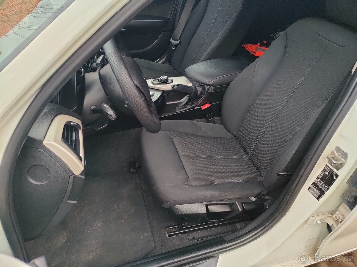 BMW 116d AUTOMAT - 13