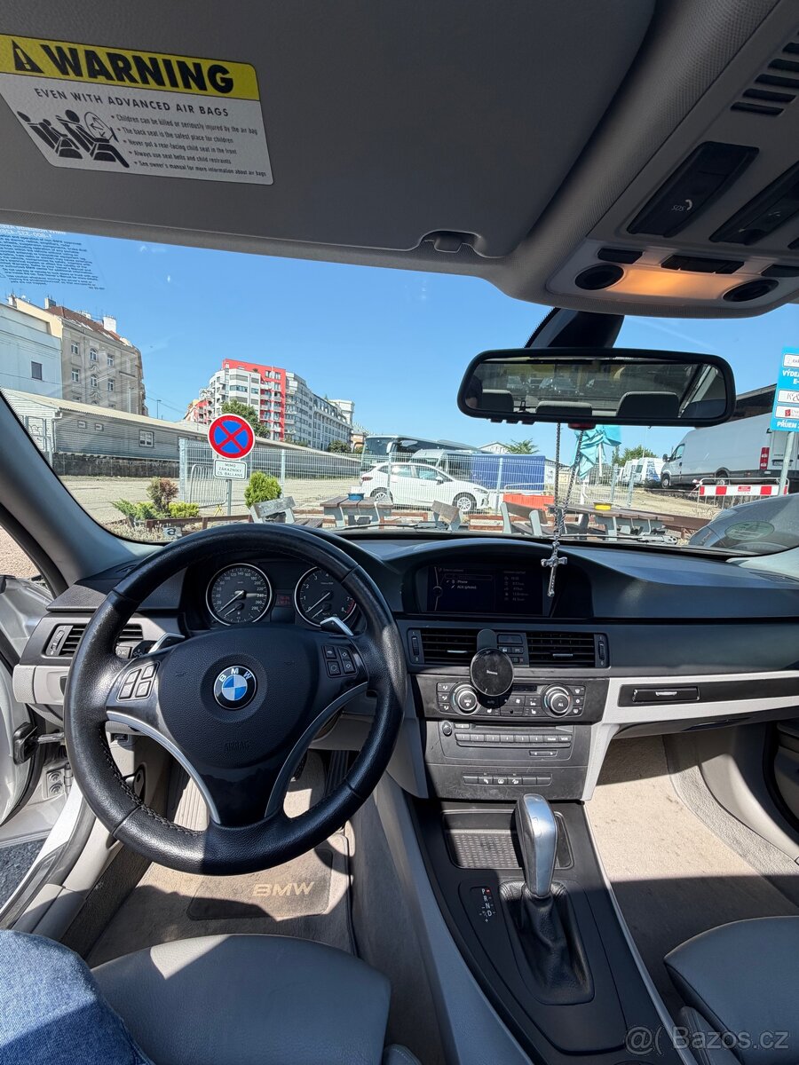 BMW 335xi E90 • 2011 - 13