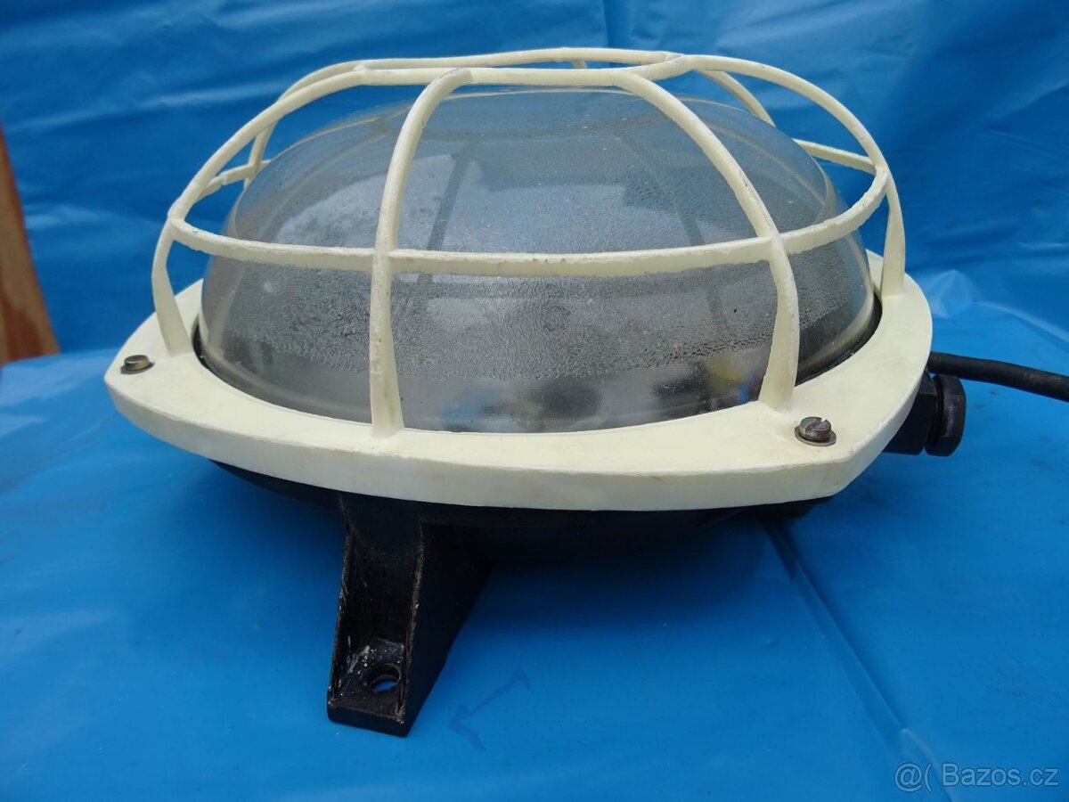 Bakelitové RETRO lampičky a další svídla . - 13