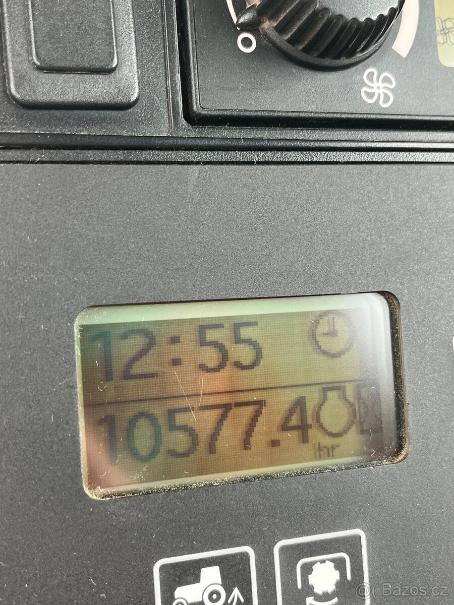 John Deere 8230 - 13