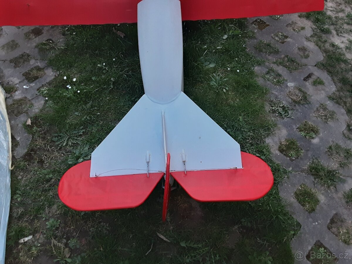 Modely RC letadel - 13