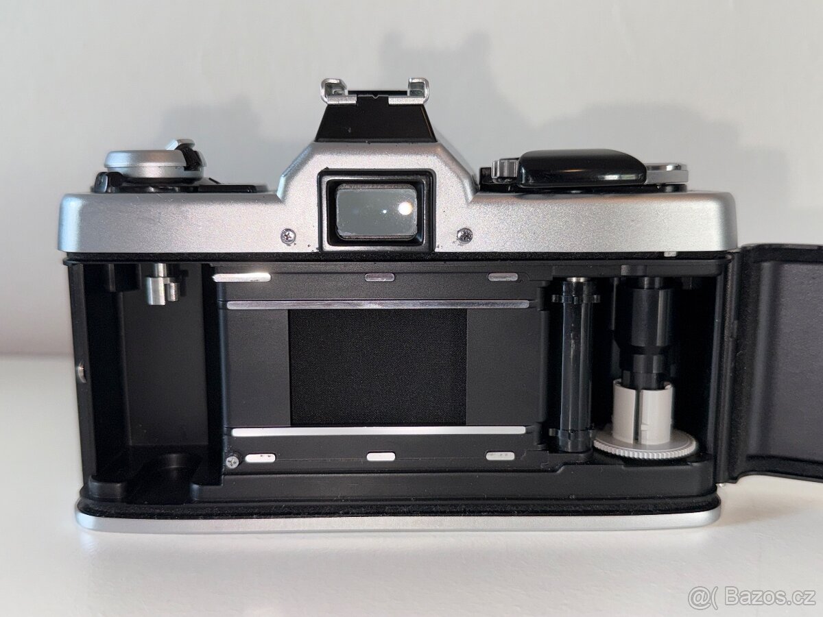 Minolta XG-1 - 13