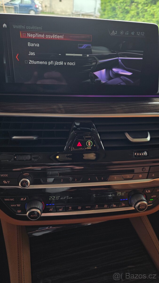 Bmw 530d 195kw, super stav a výbava - 13