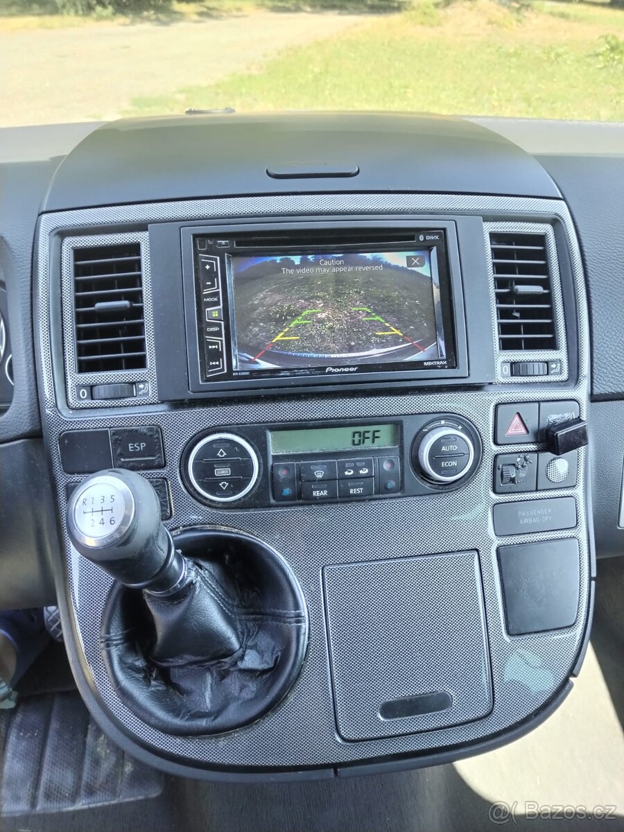 Volkswagen T5 MULTIVAN - 13