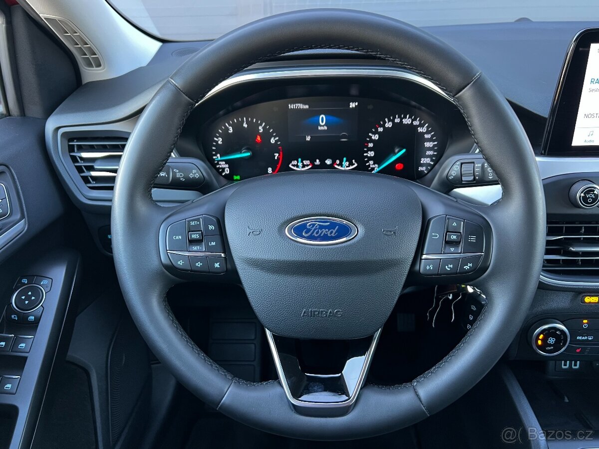 Ford Focus 1.0 EcoBoost - P. KAMERA - 13