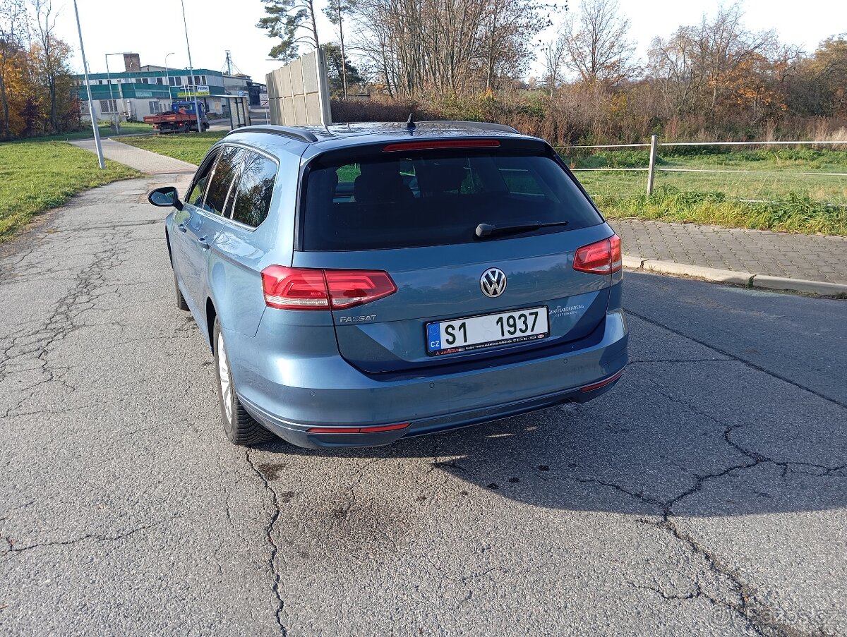 VW Passat B8,2.0 TDI 110 kW,DSG,m2017,poSTK,serviska - 13