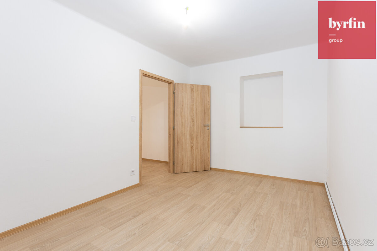 Prodej bytu 3+1 Tomáškova - Opava - 13