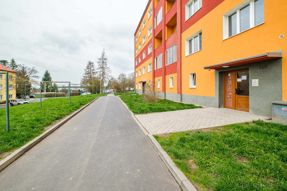 Prodej 2+1 s balkonem - 13