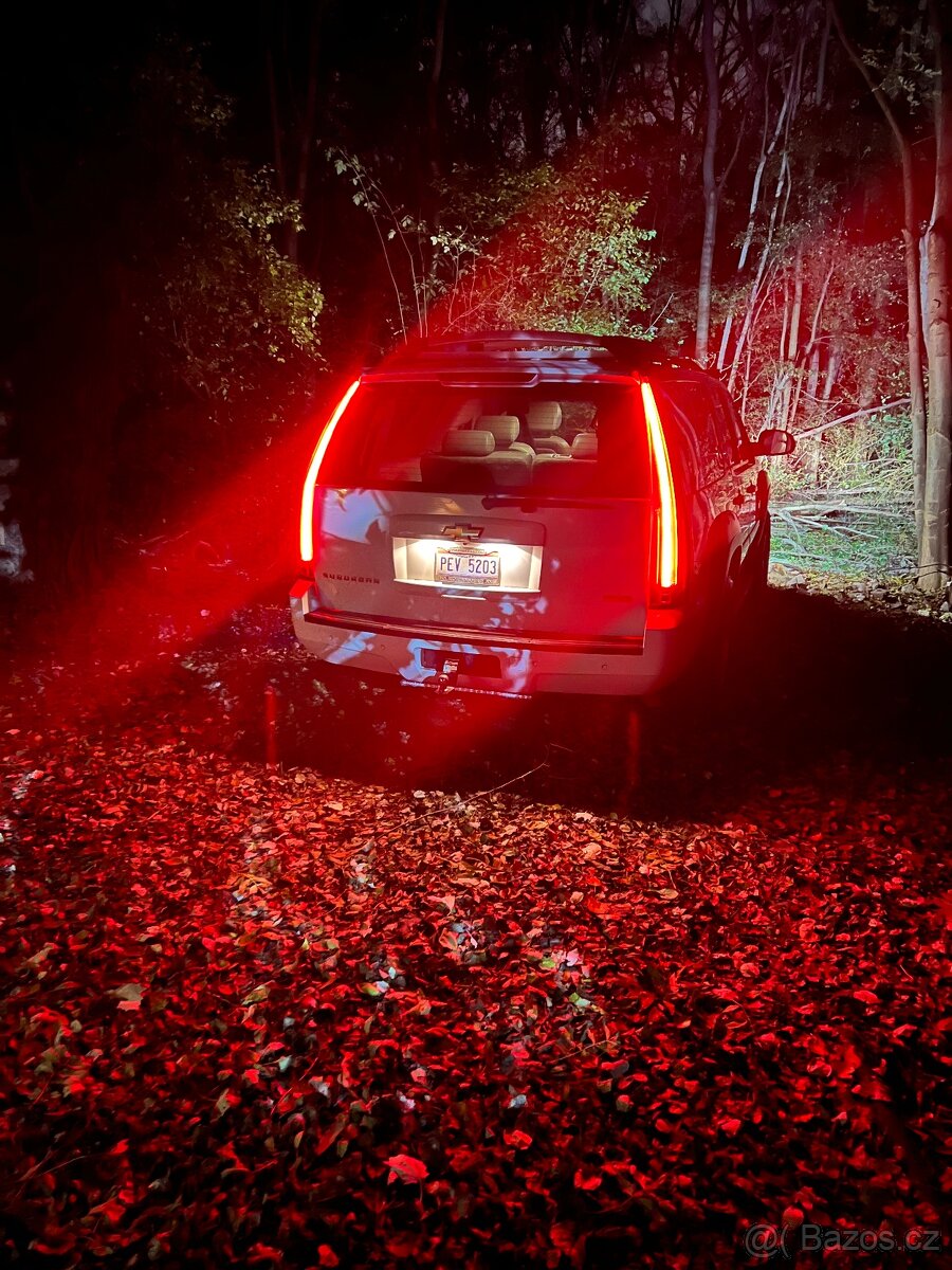 Chevrolet Suburban LTZ Limited Edition - 13