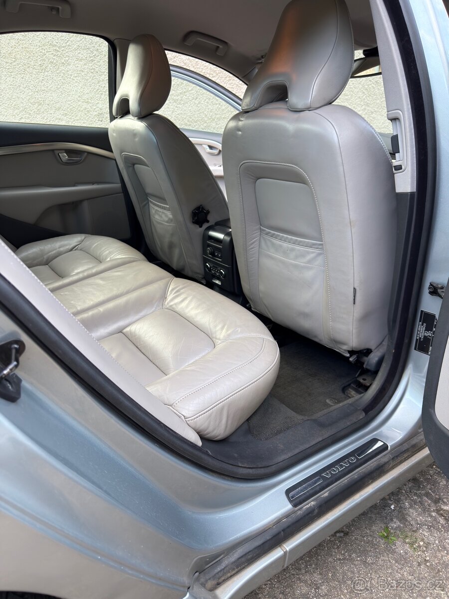 Volvo S80 T6 AWD 232kw - 13