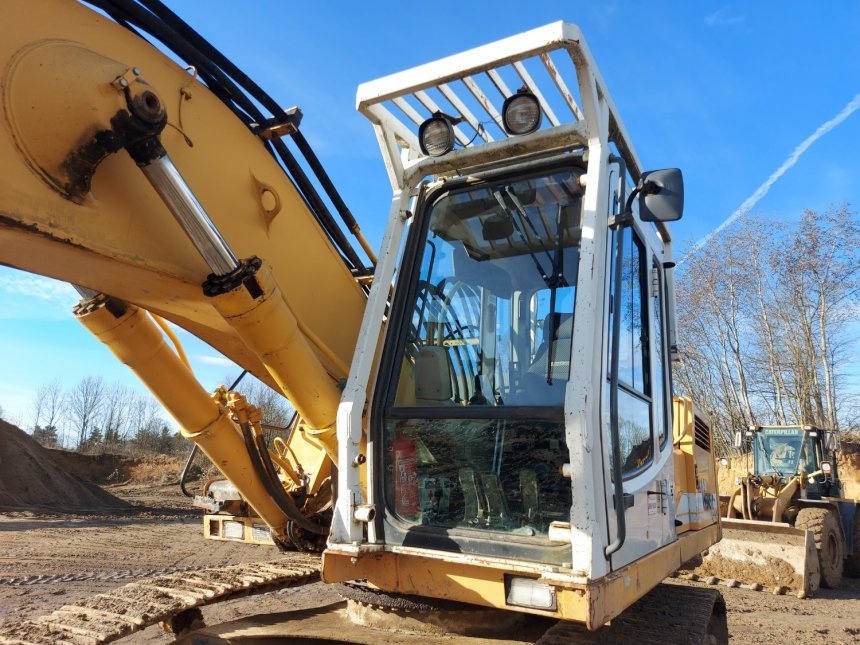 Liebherr R934 HDS - 13