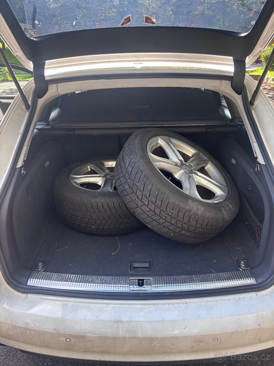 Audi A4 B8 2.0 TDI 100 kW - 13