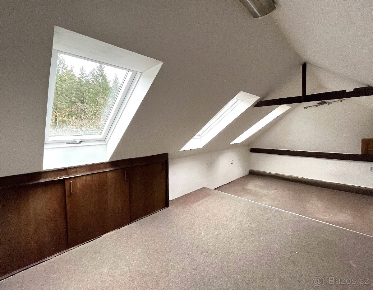 Pronájem bytu Pellicova s terasou pro rodinu i pro studenty - 13
