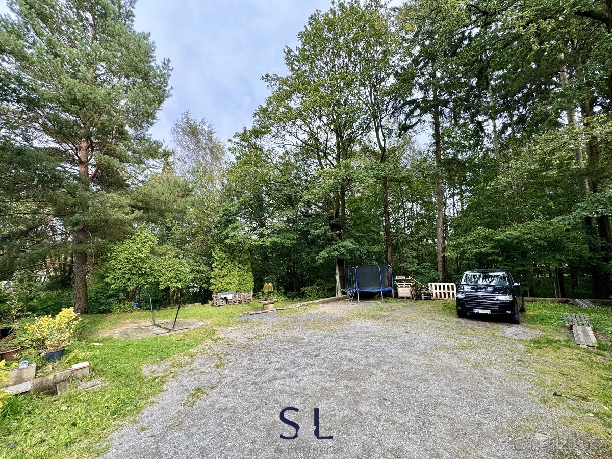 Nabízím k pronájmu bytovou jednotku (40 m2) o dispozici 2+kk - 13