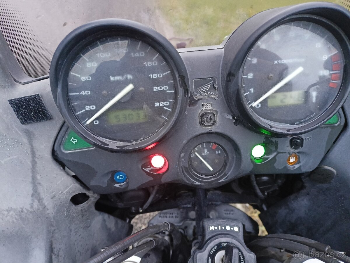 Honda xl 1000 Varadero - 13