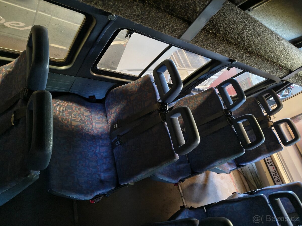 LDV Convoy 2.5td minibus - 13