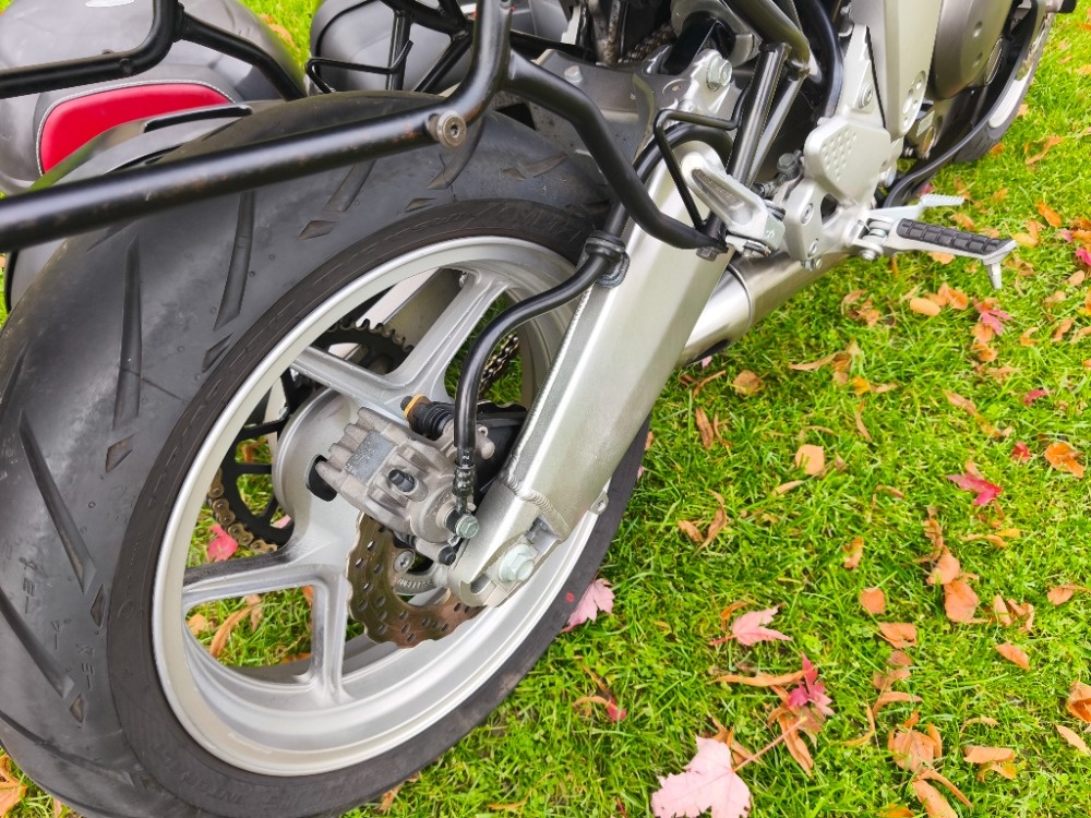 Kawasaki Versys 650 (2008) ZIMNÍ VÝPRODEJ-SUPER CENA - 13