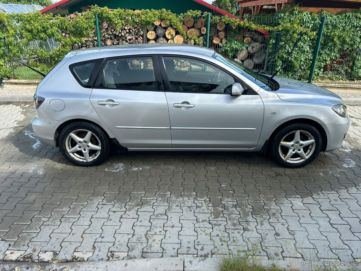 Mazda 3,hatchback, r. v. 2007, 1.6 benzin, 77kw - 13